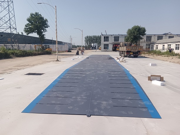 ��·���S��ˮ�r��100��3*18�׵ذ�����2��3*4���µ�